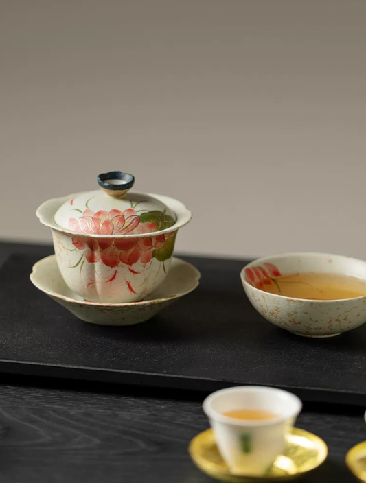 Lotus Petal Koi Harmony Gaiwan Set